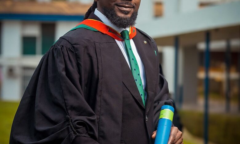 Samini Graduates From GIMPA With Masters Degree