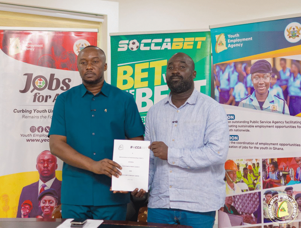 ‘Workers’ rights are being stripped before our eyes’ – Minority demands action on May Day 3 Work