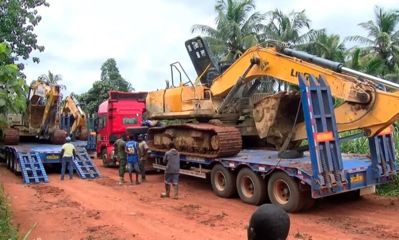 Another attempt made to cart away excavators confiscated by the Forestry Commission 1 Exca