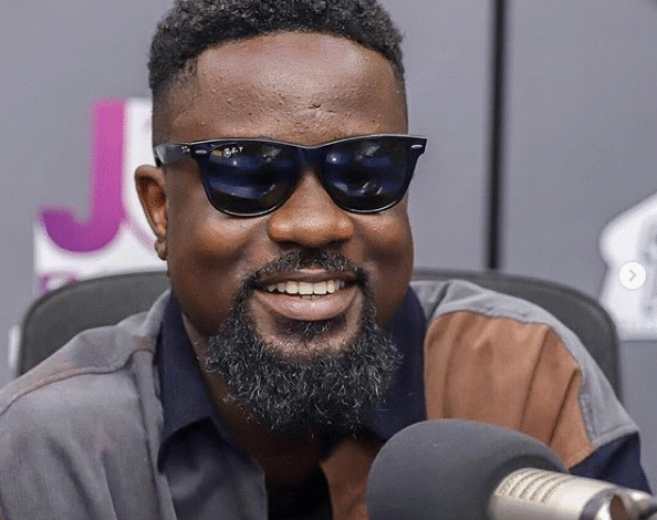 “I’m Left with GH¢3,850 More to Go” – Sarkodie Replies Pastor’s GH¢25K Expectation for 25-Year-Olds 1 Sarkodie