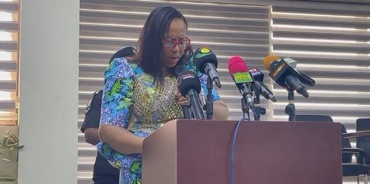 Greater Accra Minister Linda Ocloo Imposes GH₵2,000 Fine on Street Traders Amid Decongestion Exercise

