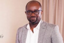 Kalsoume Sinare,Veteran