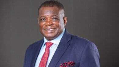 Kalsoume Sinare,Veteran