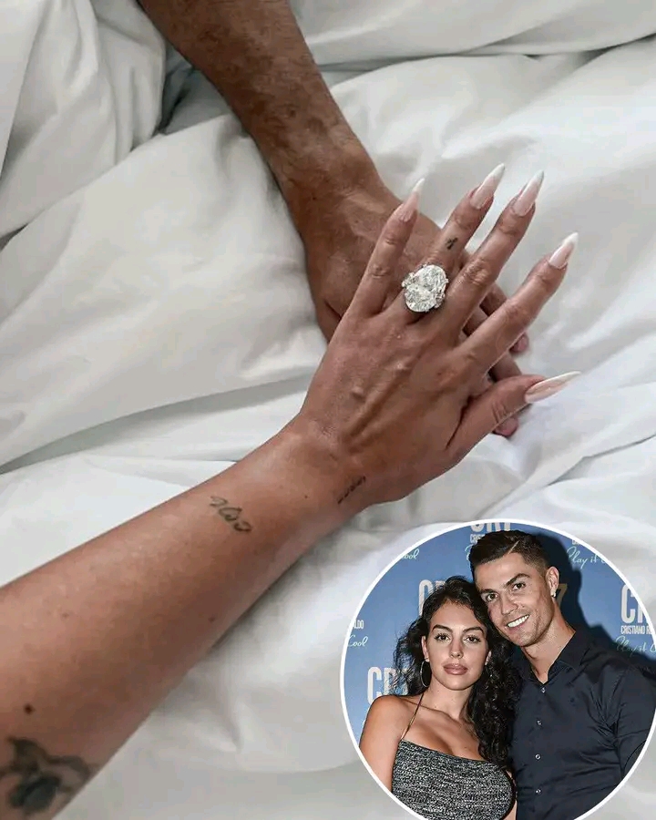 Cristiano Ronaldo and Georgina Rodríguez Are Officially Engaged 1 Georgina