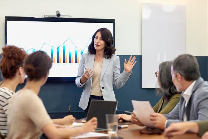 Startups vs. Corporations: Understanding the Unique Challenges 2025 1 Corporations