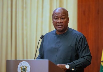‘This is not a time for division’ – Pres. Mahama tearfully appeals in first speech after tragic crash 2 ‘This is not a time for division’ – Pres. Mahama tearfully appeals in first speech after tragic crash