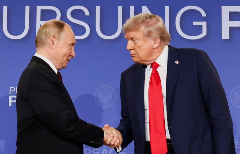 Trump–Putin Summit Ends Without Ukraine Breakthrough, Raising Diplomatic Questions