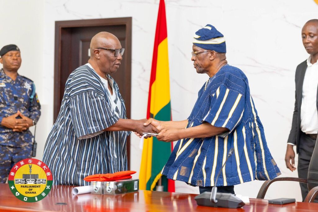 SPEAKER AND GA ROYALS 