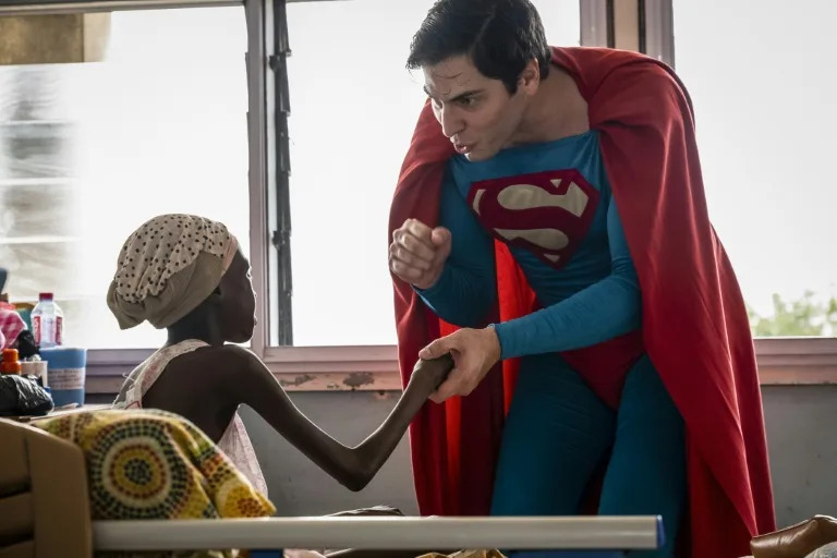 Brazilian Superman interacting with child cancer patients in Ghana