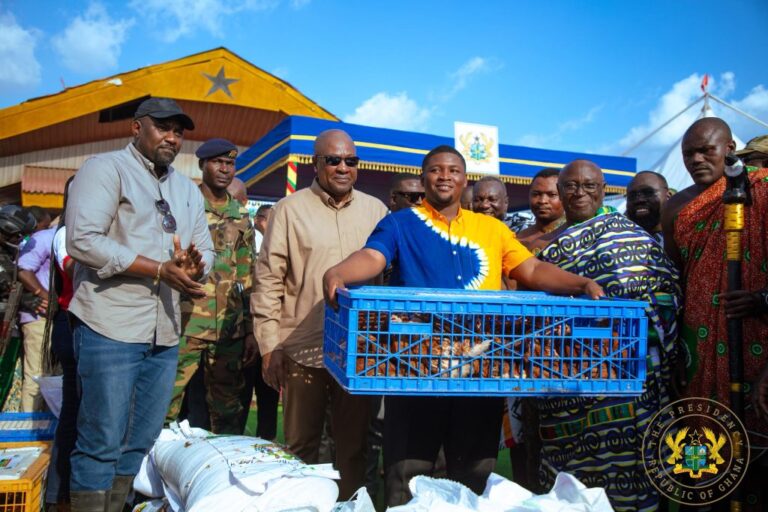 President Mahama speaking at the launch of the Nkoko Nkitinkiti poultry programme.