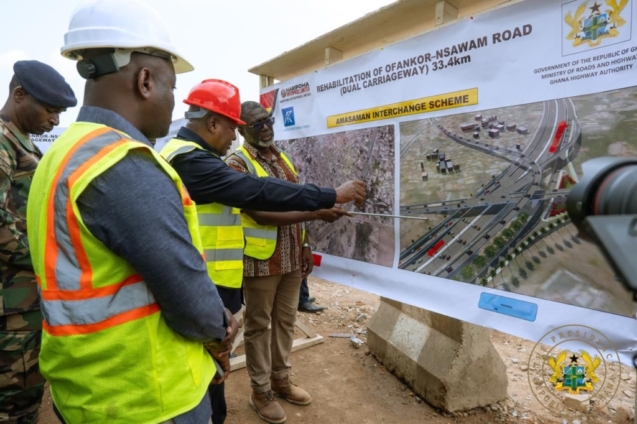 Ghana’s GH¢10bn domestic infrastructure bond signals a decisive push to fund roads locally and anchor economic recovery.
