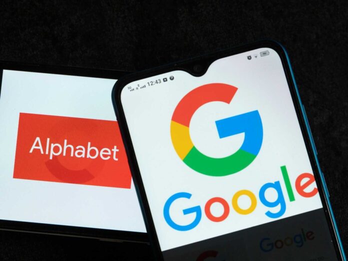 Google, Alphabet stocks Alphabet stock double bottom: Buy after 15% drop?