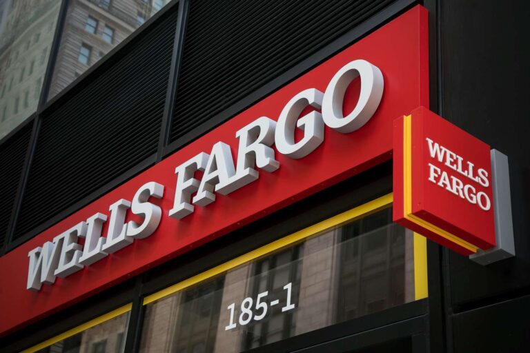 Wells Fargo downgrades SmartStop Self Storage REIT, lowers price target to US$33