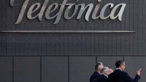 Telefónica and Liberty Global agree to buy Uk fibre firm Netomnia for €2.3Bn 5