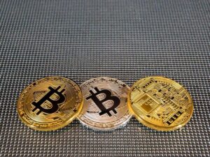 Bitcoin outperforms gold and stocks since start of Iran war